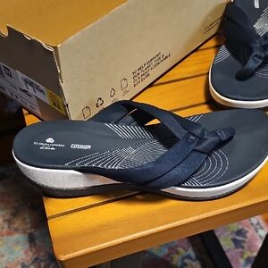 Clarks Navy Blue Women's Cushioned Flip Flop Sandal